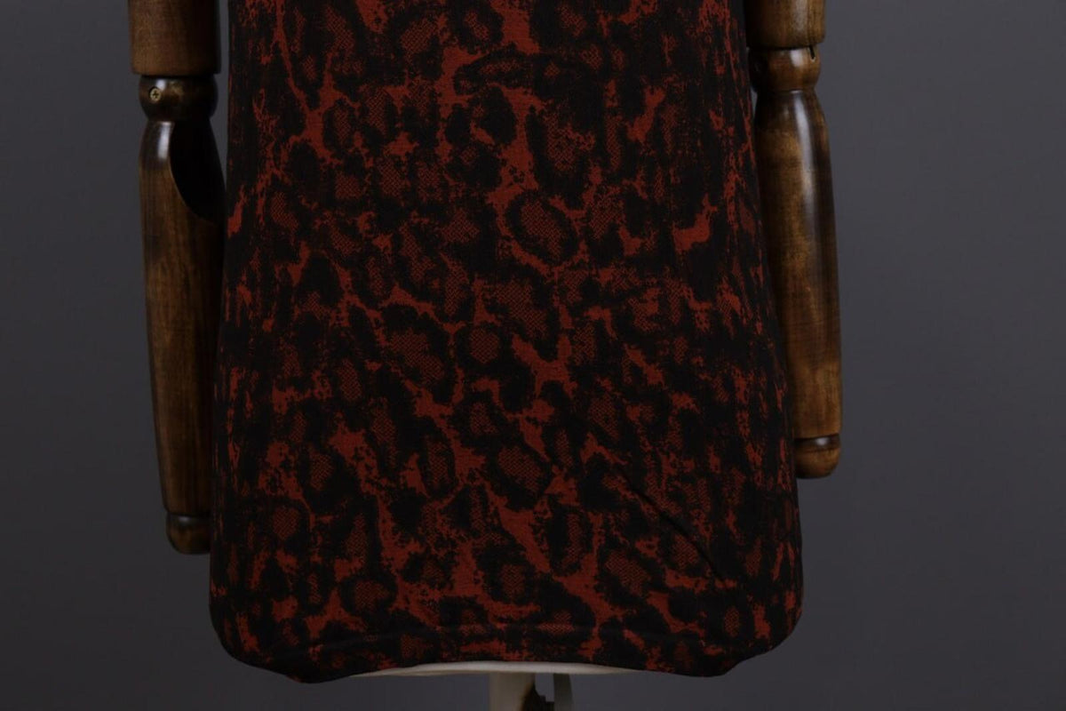 WOLFORD Red Snake Print Merino Wool Turtleneck Sleeveless Top Shirt – Size L