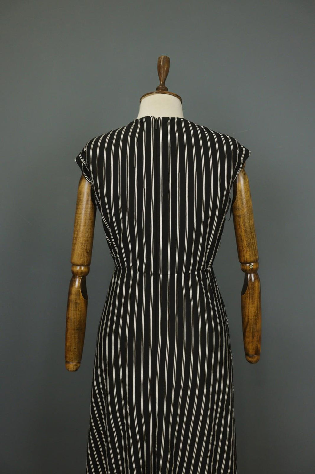 MAX MARA Black White Striped Viscose Deep V-Neck Back Zip Sheath Dress – Size S