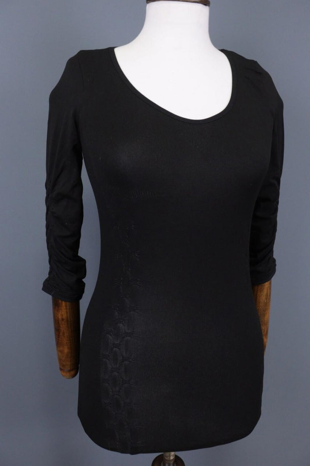HIGH USE by CLAIRE CAMPBELL Black Bodycon 3/4 Sleeve Tunic Top – Size XS S