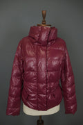 WEEKEND MAX MARA Red Long Sleeve Mock Neck Snap Inside Zip Puffer Jacket – Size 44