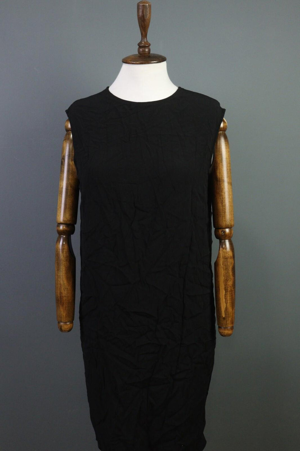 ANNETTE GORTZ Black Viscose Knee Length Sheath Dress – Size 40