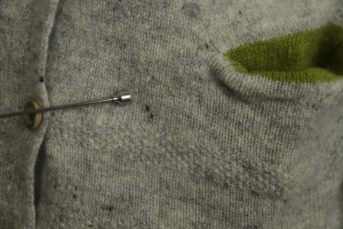 GUDRUN SJODEN Gray Crew Neck Raglan Sleeve Button Front Cardigan Sweater – Size S