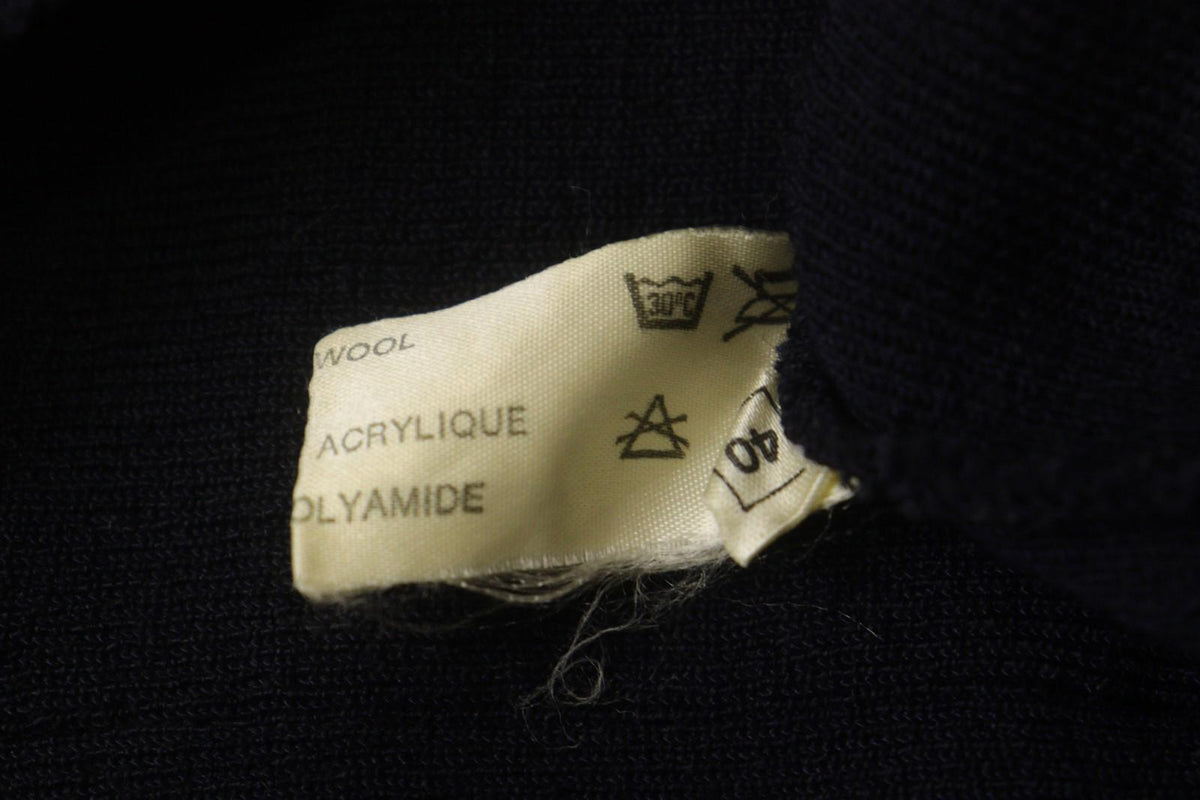 ESCADA Navy Wool Tight Kint Raglan Sleeve V-Neck Button Front Cardigan – Size 40