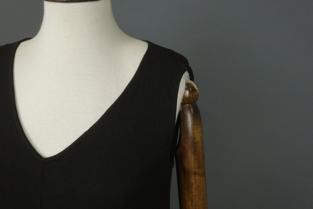 MARIMEKKO Black Viscose Pleated Lagenlook Sleeveless V-Neck Tank Dress – Size S