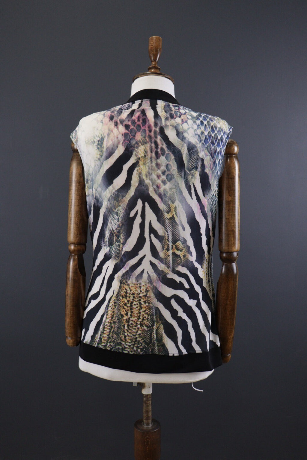 Etoile Du Monde Paris Aminal Print Sleeveless Top Shirt – Size S / US 6 / 38