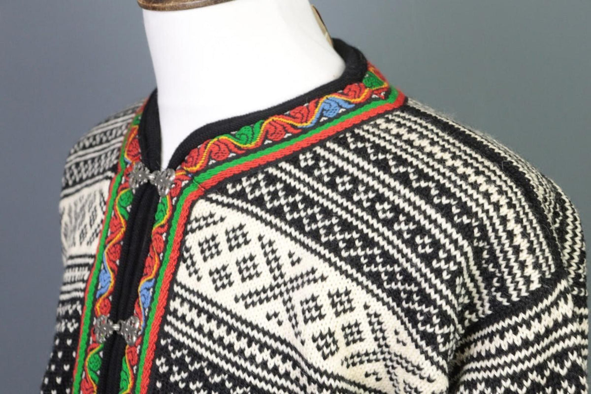 DALE OF NORWAY Black Clasp Fair Isle Wool Knit Ski Sweater