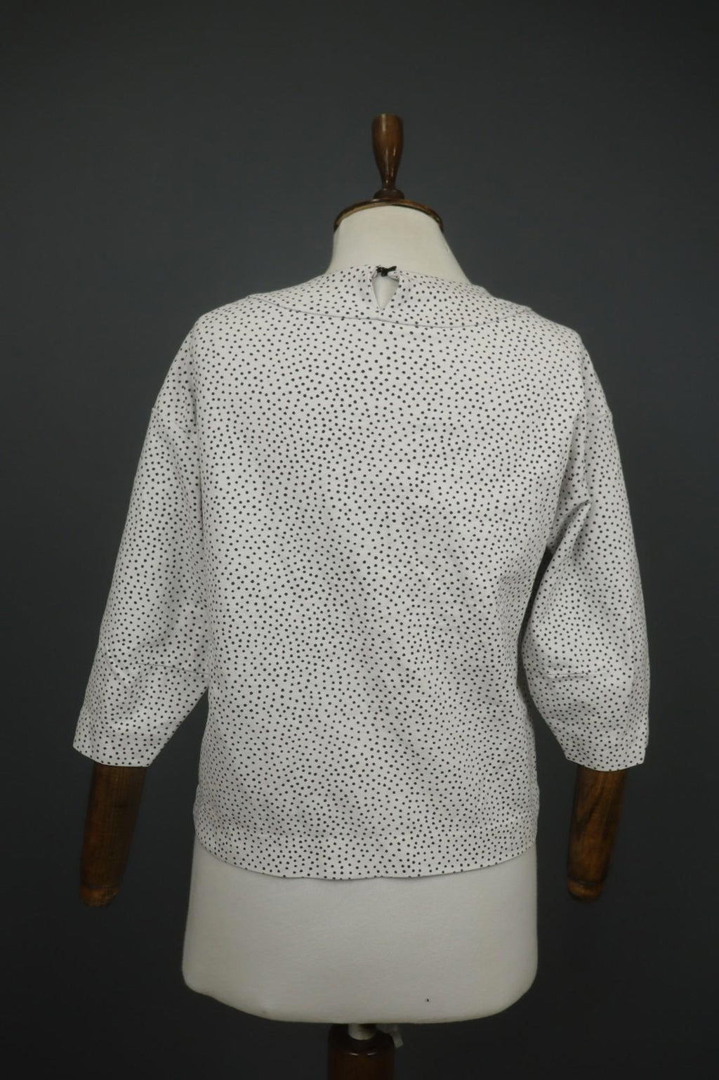 MARIMEKKO NATTU White Polka Dot Viscose Stretch Round Neck Pullover Blouse Top