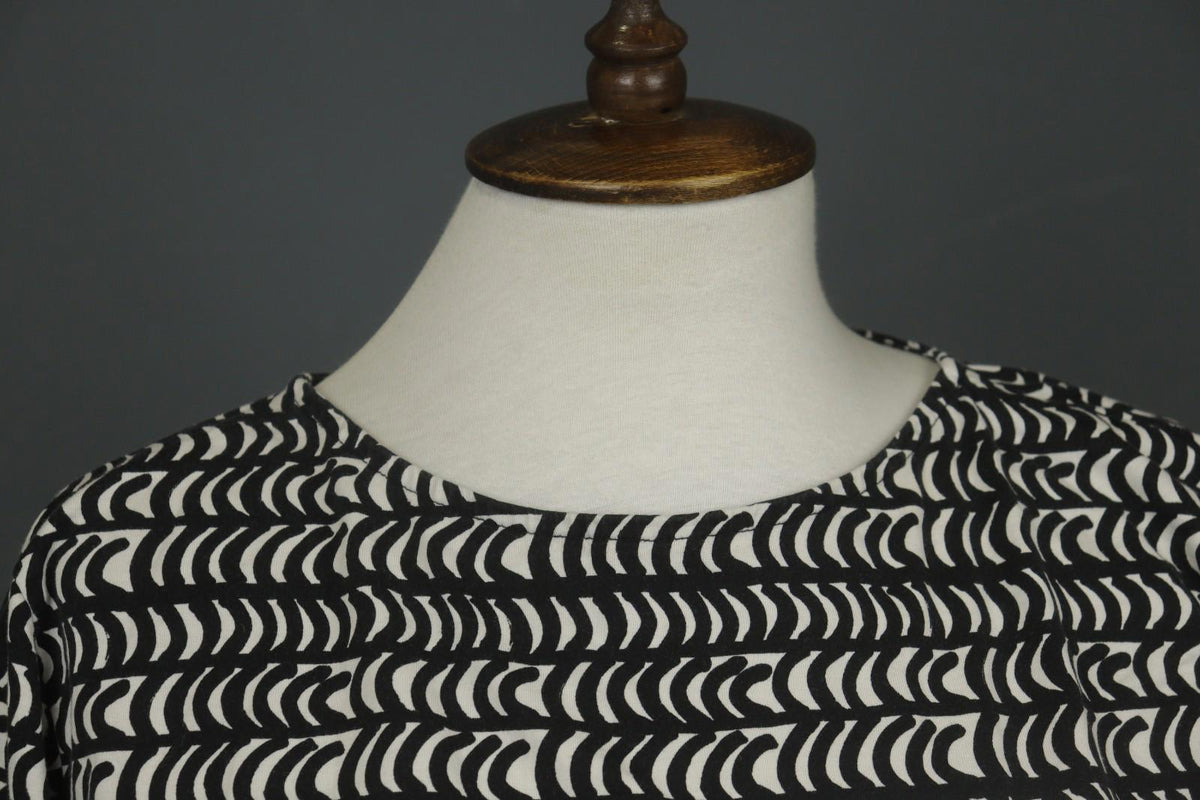 MARIMEKKO PERETTA SESLONKI Black White Geometric Round Neck Tunic Dress S/M