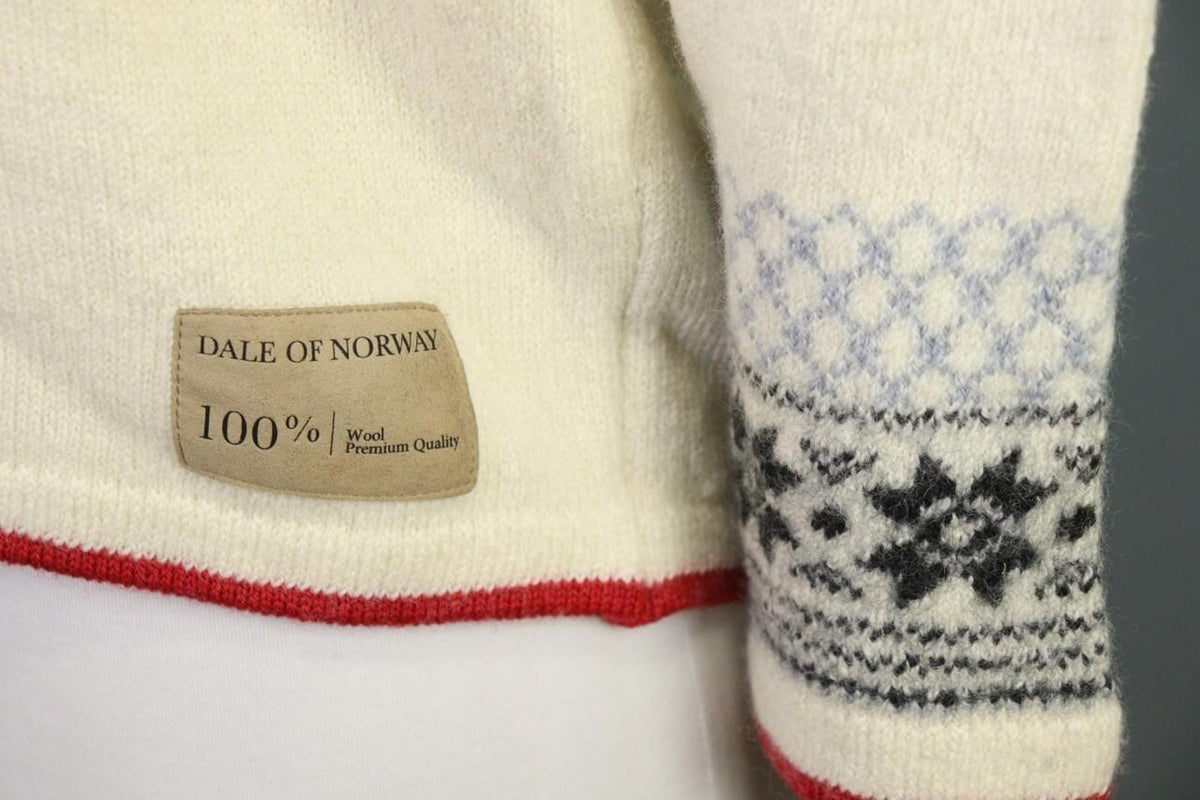 DALE OF NORWAY Beige Snowflakes 1/4 Zip Knit Ski Sweater – Size M