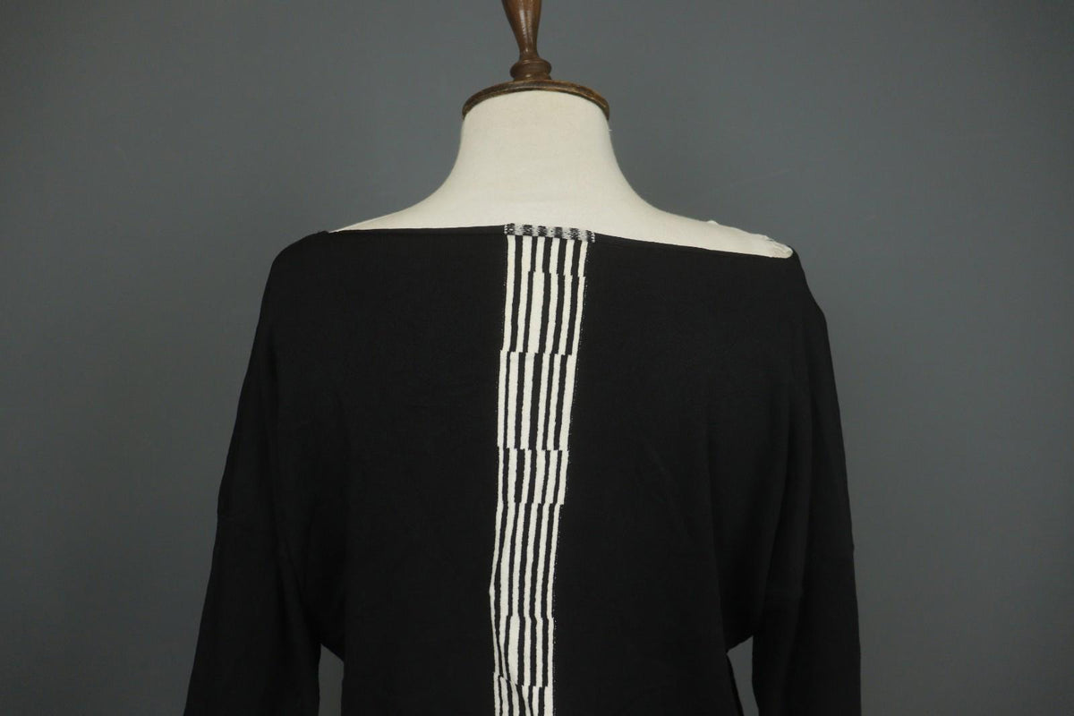 SARAH PACINI Black & White Viscose Long Sleeve V-Neck Pullover Sweater – Size One