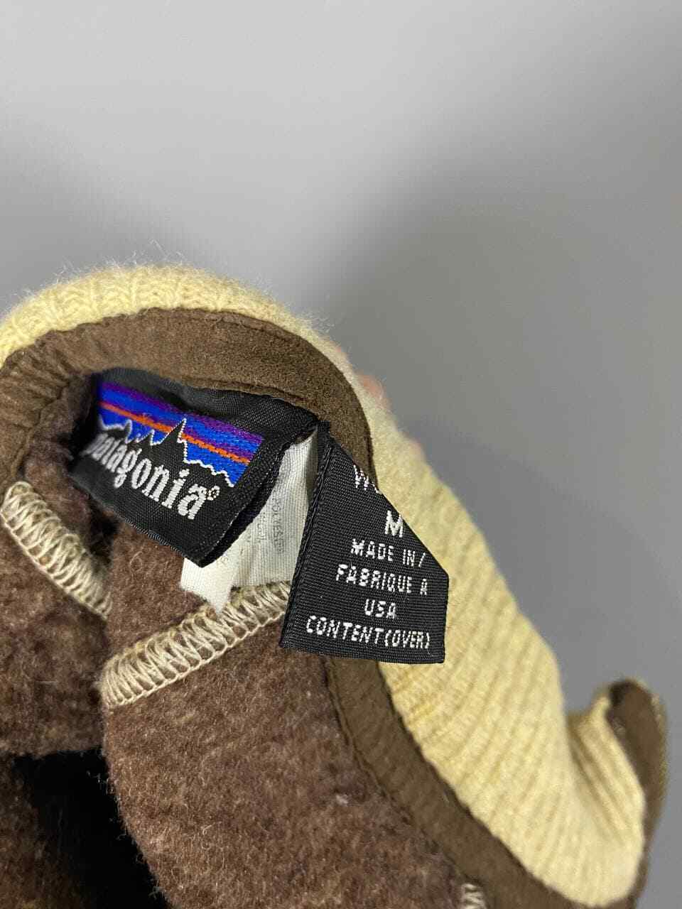 Patagonia USA Beige Wool Full Zip Winter Fleece Sweater – Women's M