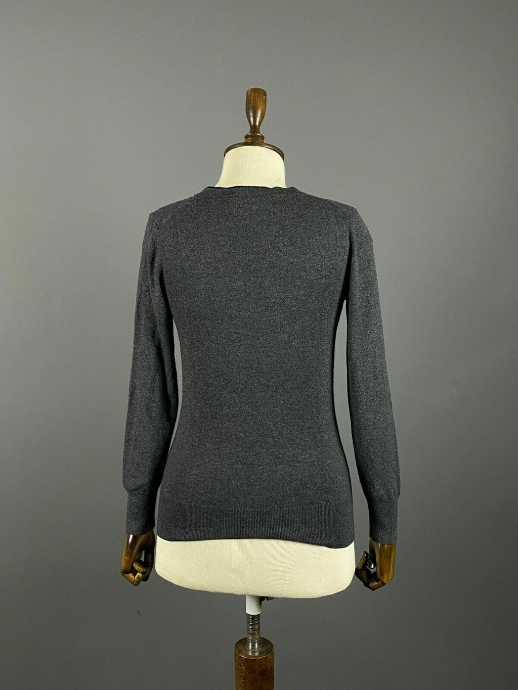 Escada Sport Gray Stretch V-Neck Pullover Jumper Sweater – Size S