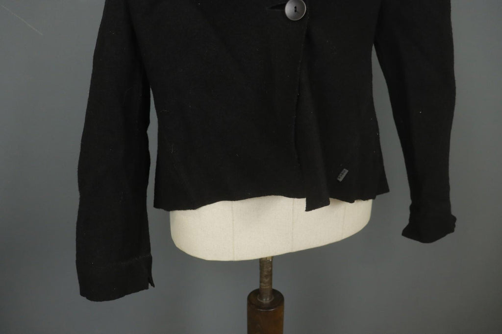 OSKA Black Long Sleeve Shawl Collar Casual One Button Blazer Jacket – Size 2