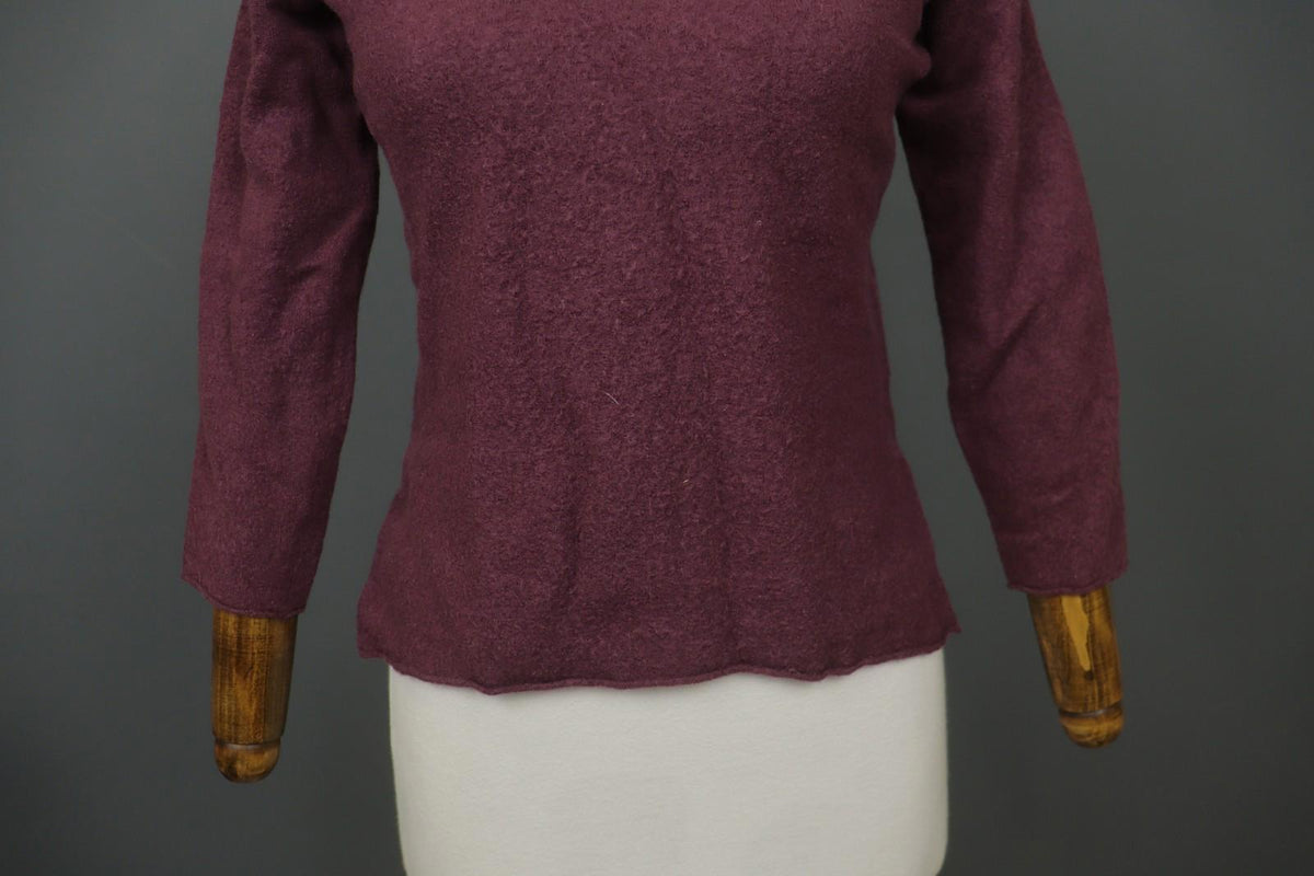 GUDRUN SJODEN Burgundy 100% Wool Side Slit Round Neck Pullover Sweater – Size S