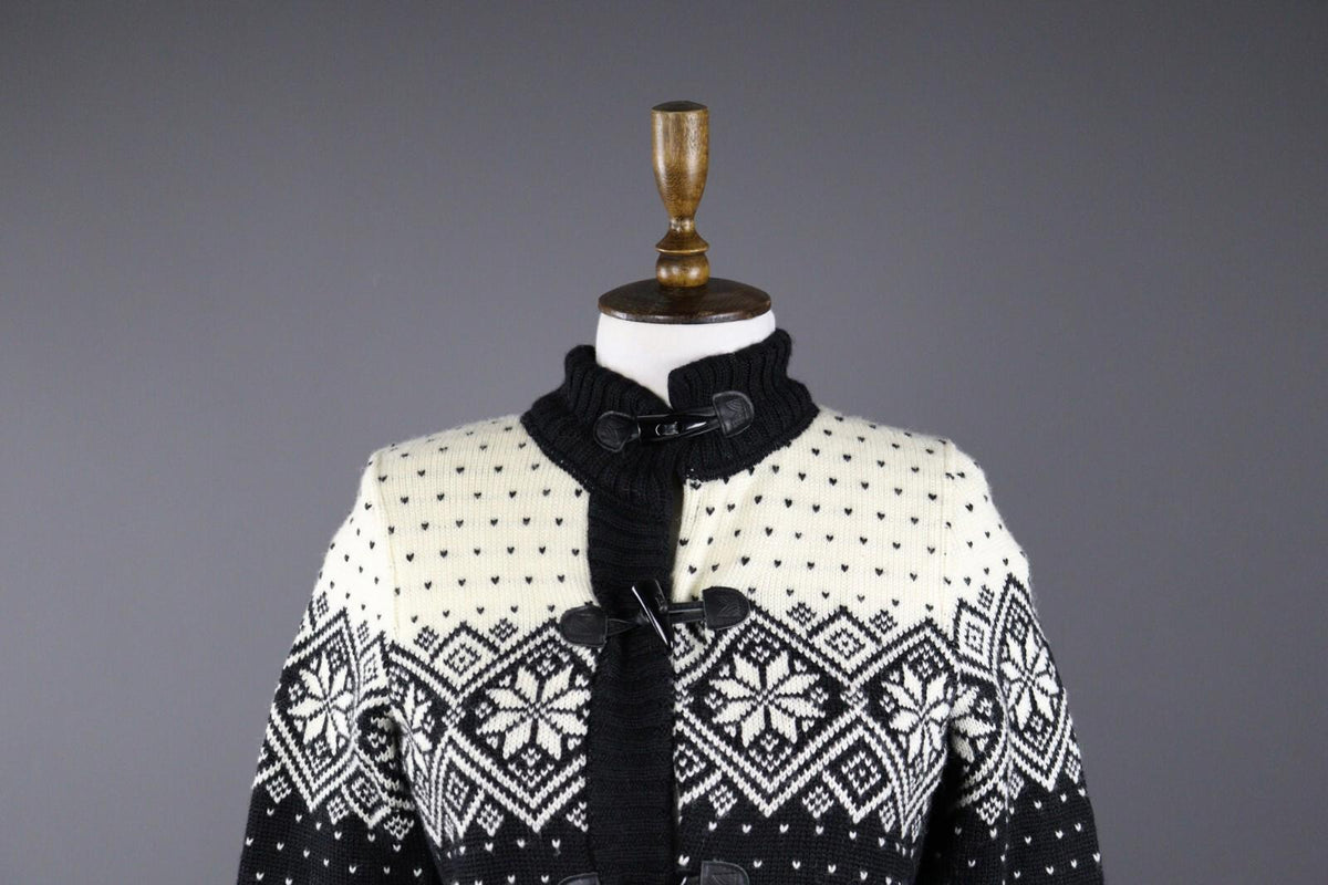 DALE OF NORWAY Black Fair Isle Wool Duffle Cardigan Sweater – Size S