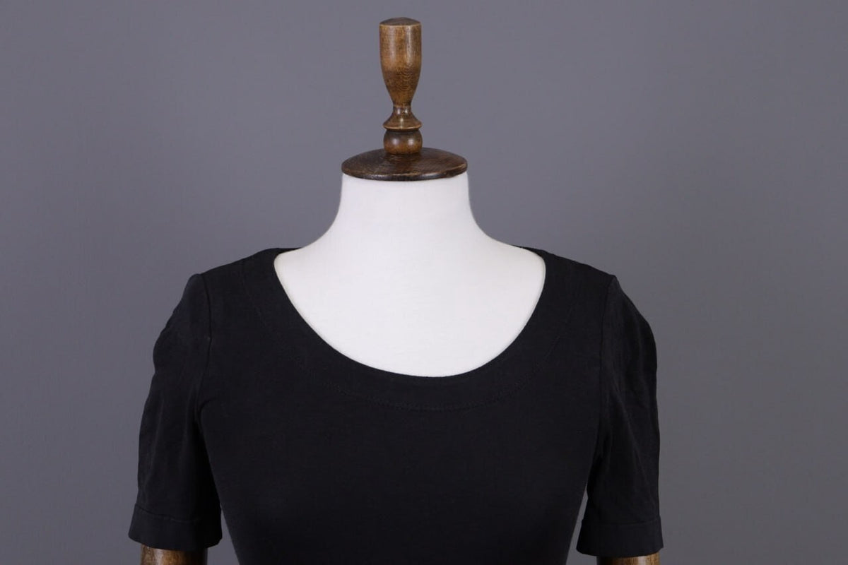 Wolford Black Short Sleeve Bodycon Top Shirt – Size XS