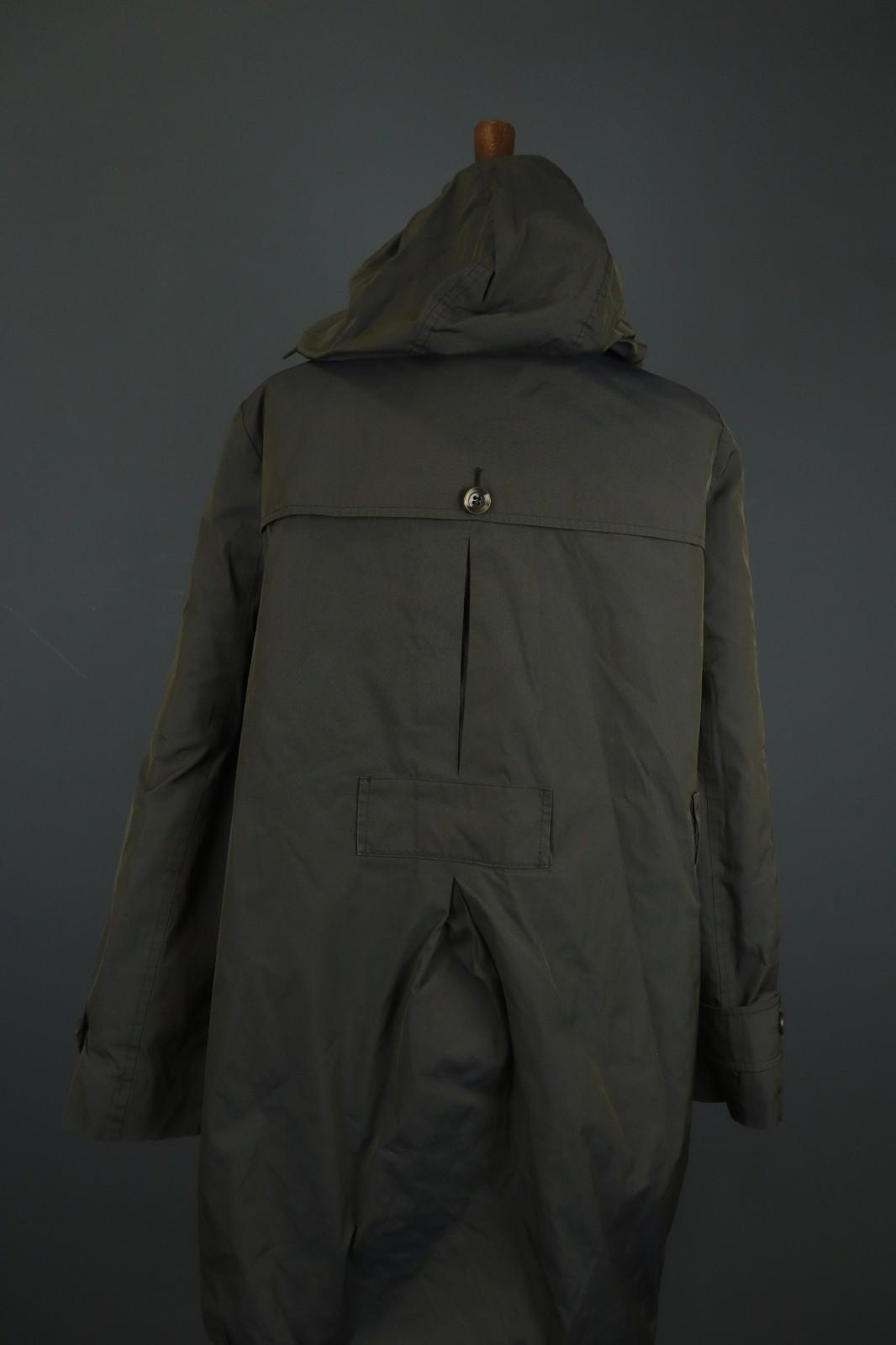 MAX MARA WEEKEND Dark Green Long Sleeve Hooded Windbreaker Jacket – Size 42