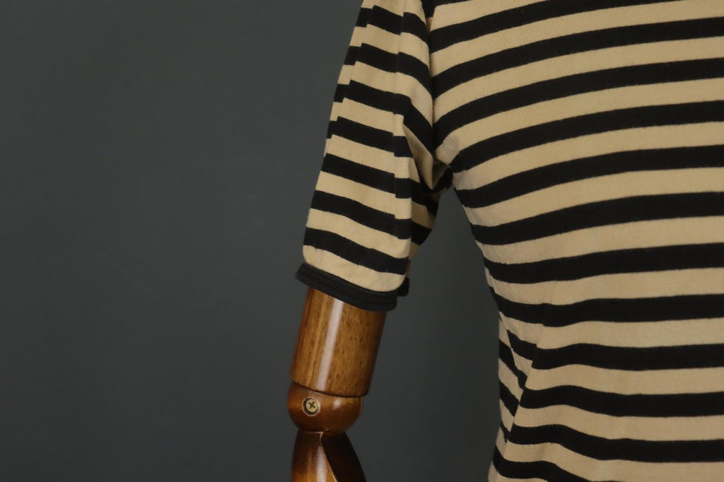 MARIMEKKO Beige and Black Striped Short Sleeve Crew Neck Top Blouse – Size S / M