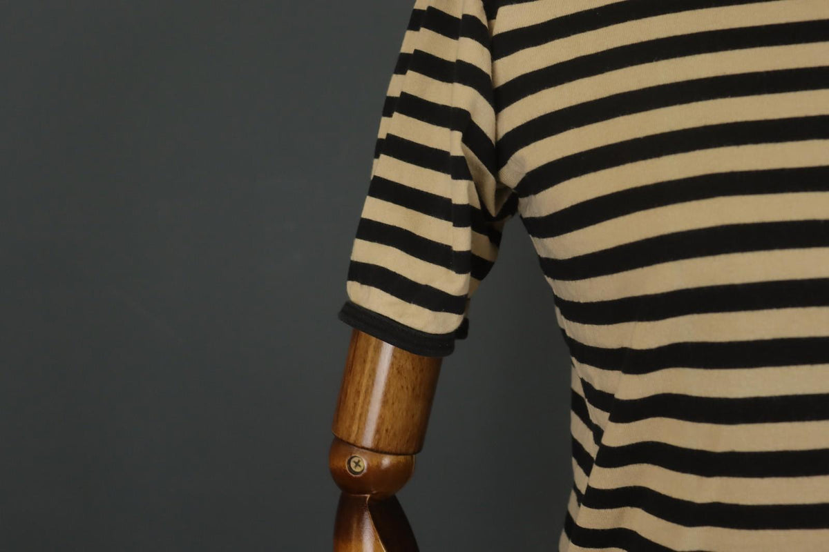 MARIMEKKO Beige and Black Striped Short Sleeve Crew Neck Top Blouse – Size S / M