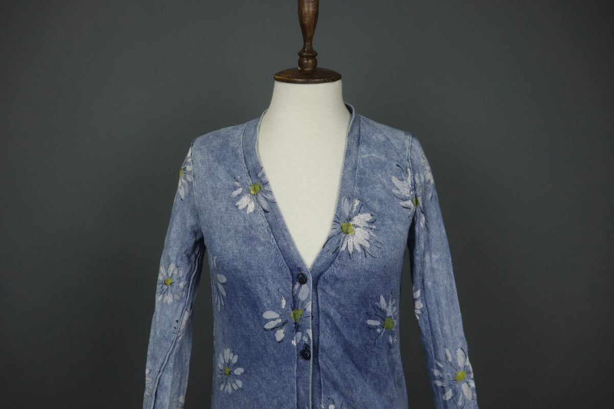 DOLCE & GABBANA Blue Floral Raglan Sleeve Button Front Cardigan Sweater – Size 40