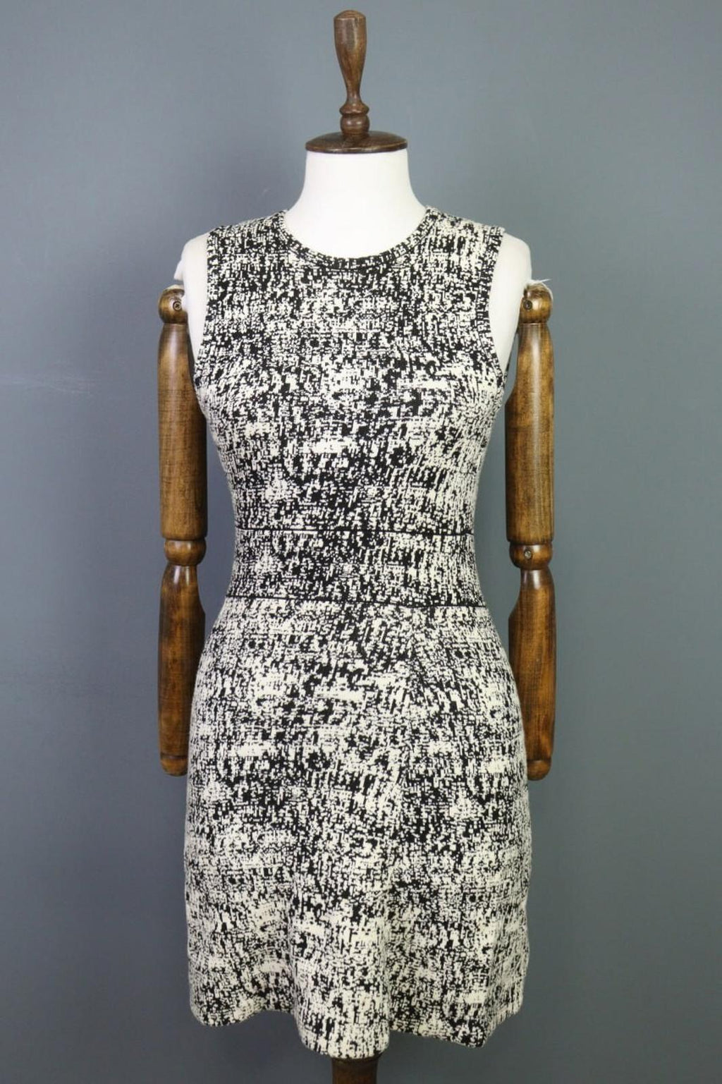 THEORY Multioclor Sleeveless A-Line Bodycon Mini Dress – Size S