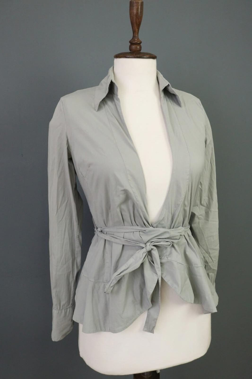 TRANSIT PAR SUCH Gray Beolt Long Sleeve Cape Top Blouse Shirt – Size 1