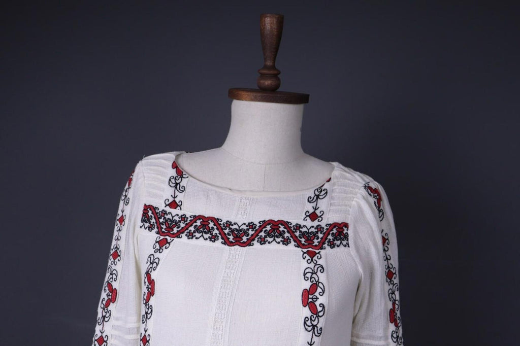 ALICE + OLIVIA White Floral Embroidered Long Sleeve Blouson Midi Dress – Size XS
