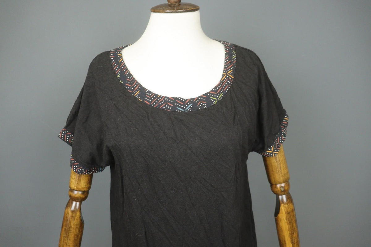 GUDRUN SJODEN Black Lyocell Patch Pocket Round Neck Pullover Shift Dress – Size M