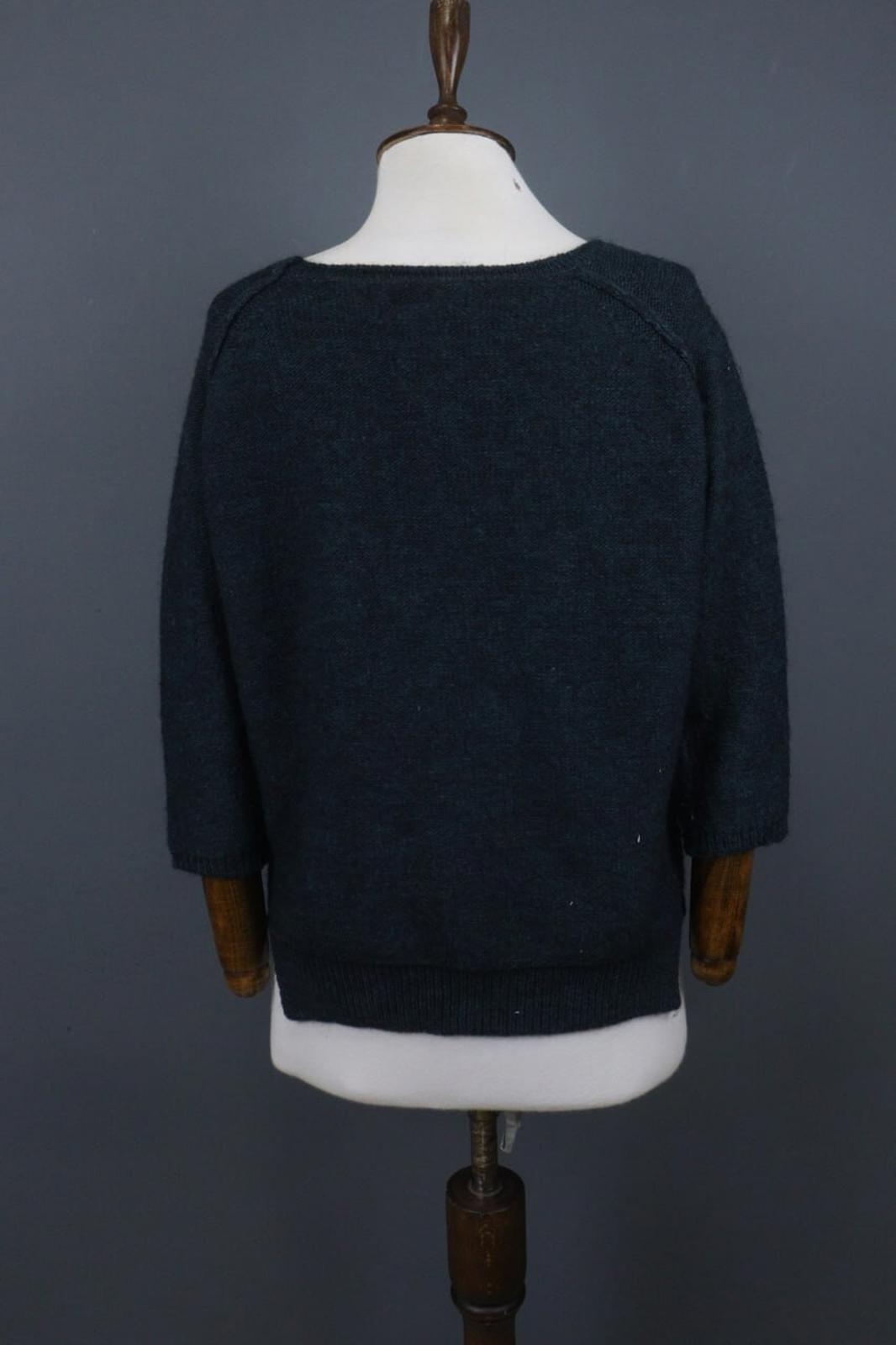 HUMANOID Green Wool Blend Round Neck Long Sleeve Ribbed Cuff/Hem Sweater – Size S