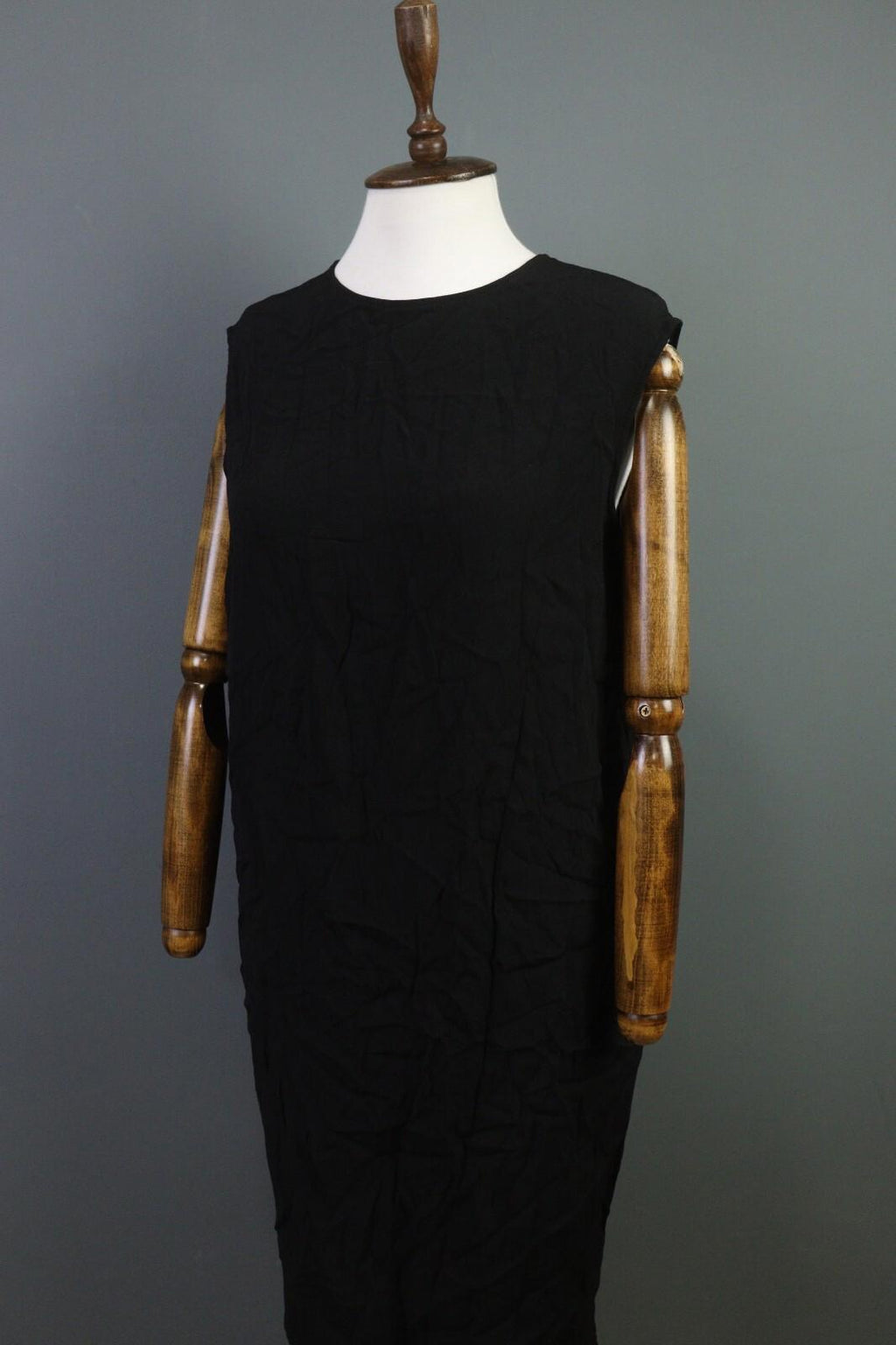 ANNETTE GORTZ Black Viscose Knee Length Sheath Dress – Size 40