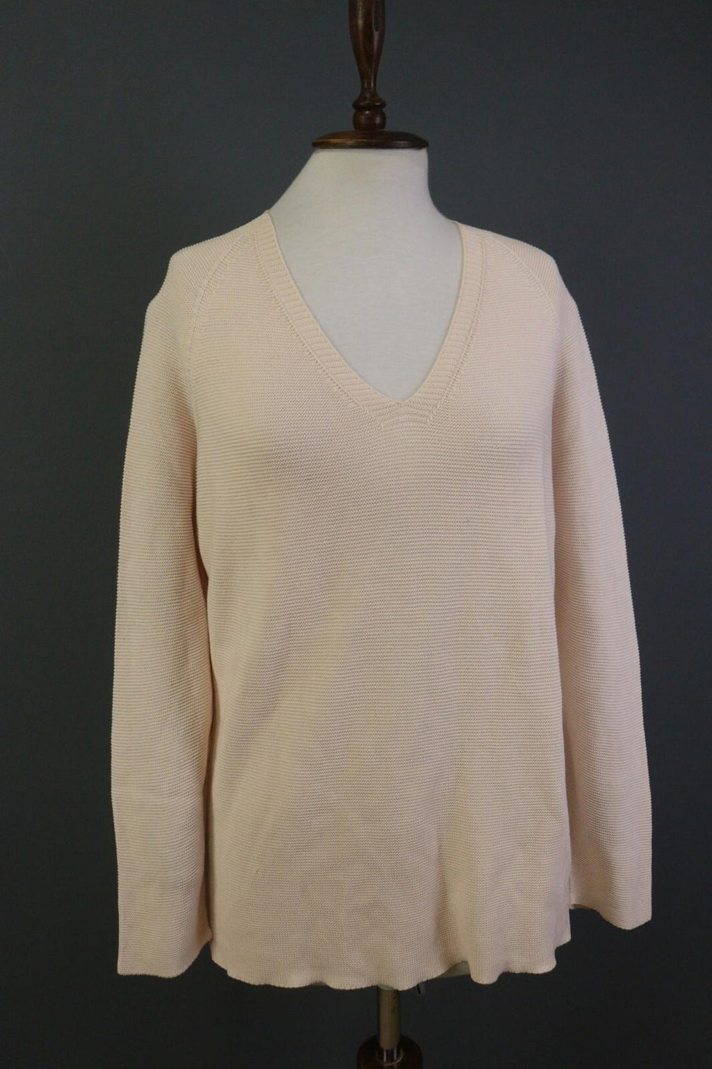 OSKA Pink Long Sleeve V-Neck Pullover Knit Sweater