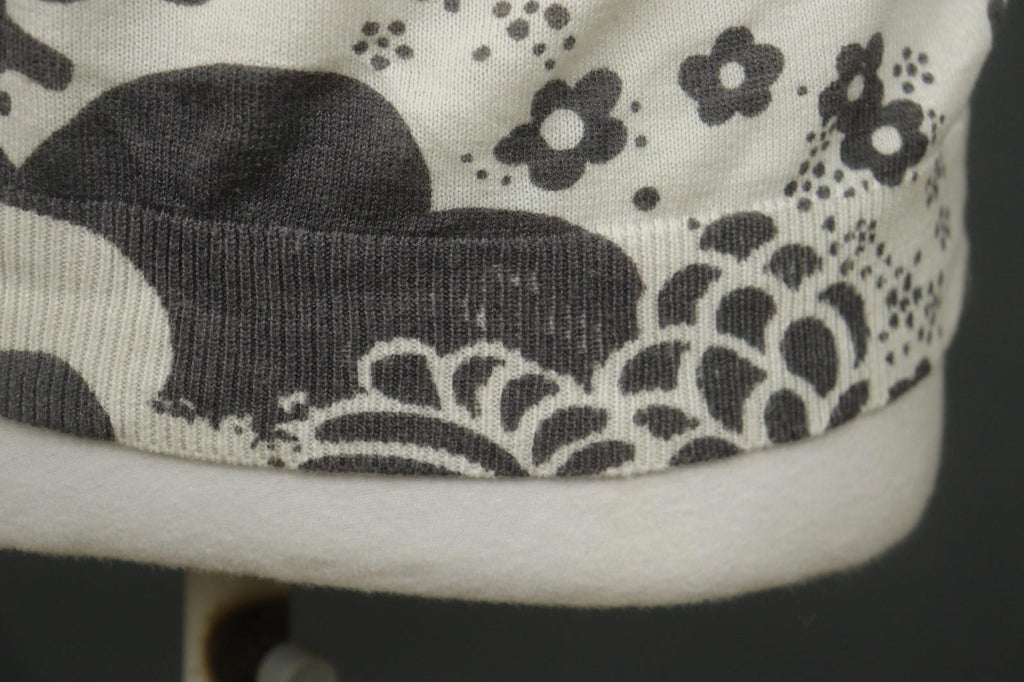 ST-MARTIN'S Black White Floral Knitted Raglan Sleeve Button Front Sweater – Size M