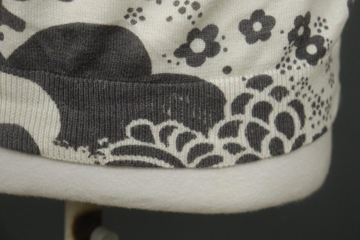 ST-MARTIN'S Black White Floral Knitted Raglan Sleeve Button Front Sweater – Size M