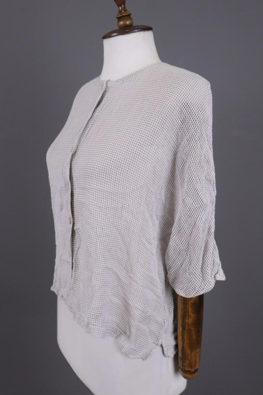 GRIZAS Gray Open Knit Silk Button Down 3/4 Sleeve Blouse Shirt Tunic – Size M