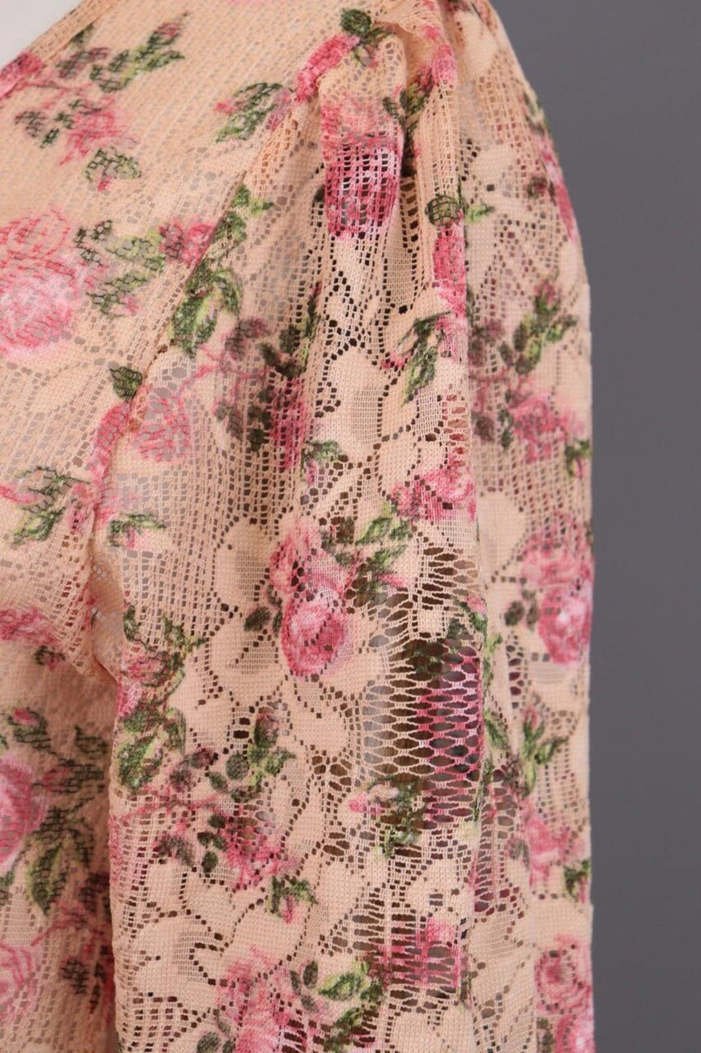 SEZANE Beige Floral Knit Mesh Short Sleeve Blouse Top Shirt – Size 36 / S