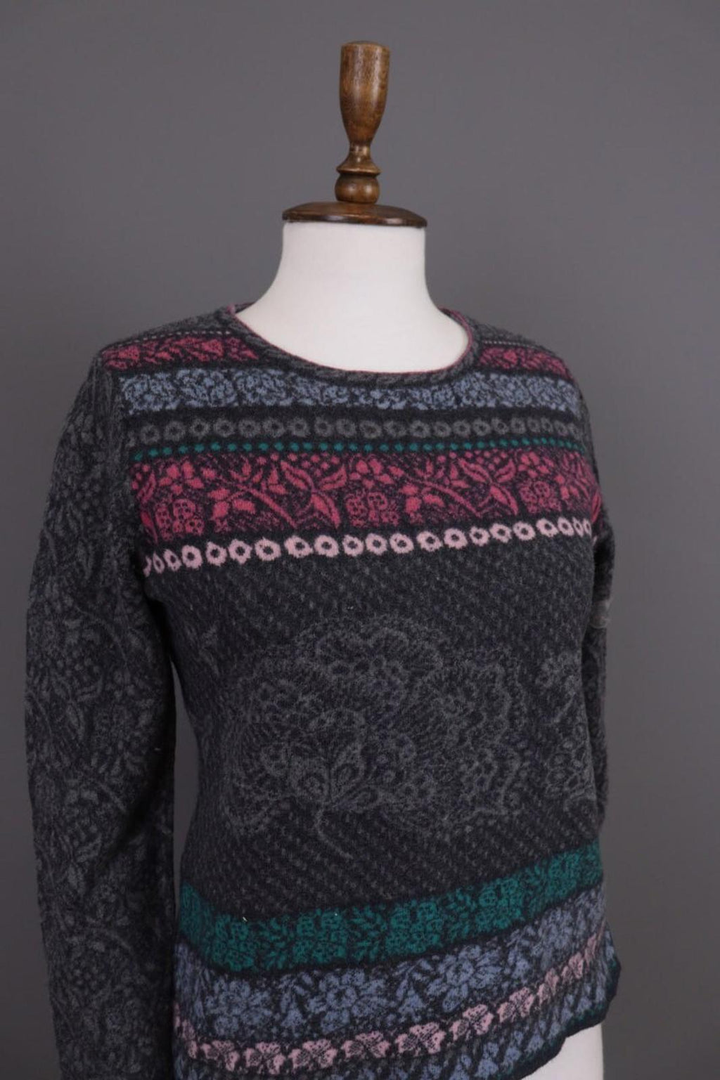 IVKO Multicolor Floral Jacquard Wool Knit Jumper Sweater – Size M / 38
