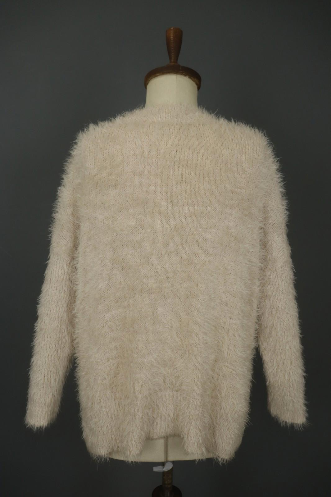 SAVE THE QUEEN White Teddy V-Neck Long Sleeve Regular Fit Pullover Sweater Se L – Used