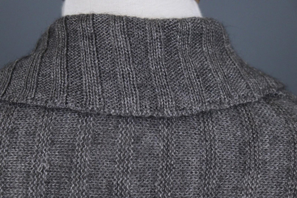 SARAH PACINI Gray Lagenlook Tight Knit Button Front Cardigan Sweater
