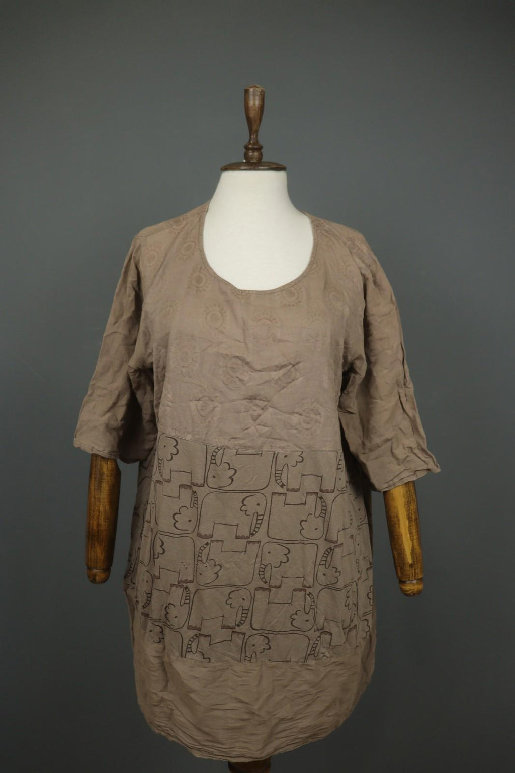GUDRUN SJODEN Brown Elephant Print 3/4 Sleeve Round Neck Shift Dress – Size S