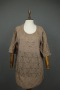 GUDRUN SJODEN Brown Elephant Print 3/4 Sleeve Round Neck Shift Dress – Size S