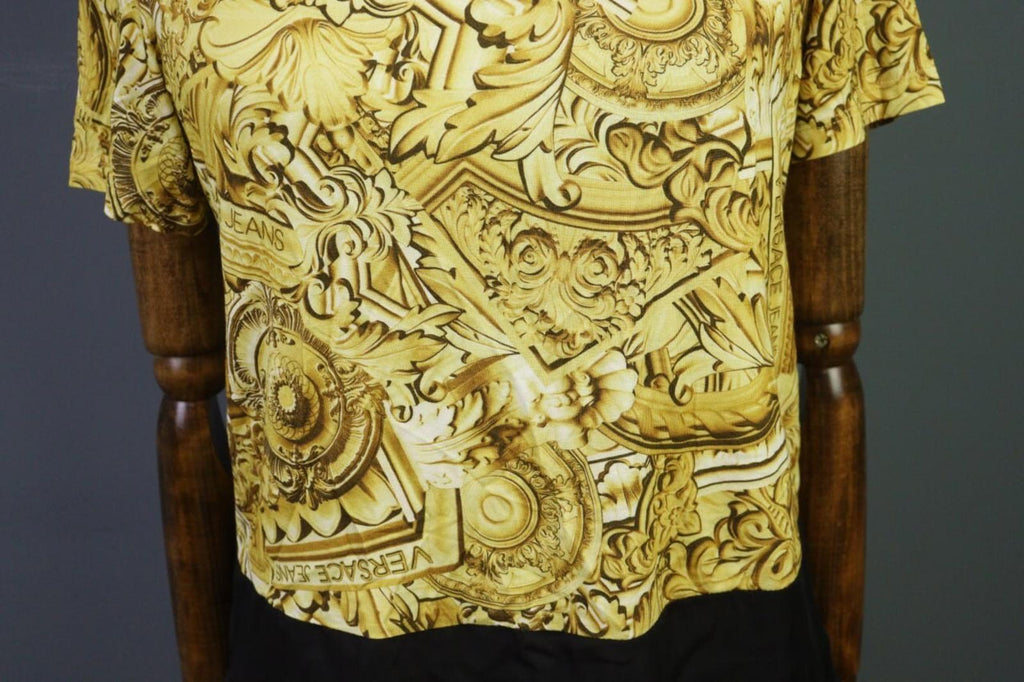 BNWT VERSACE JEANS Multicolor Gold Printed Short Sleeve Blouse Top – Size USA 4