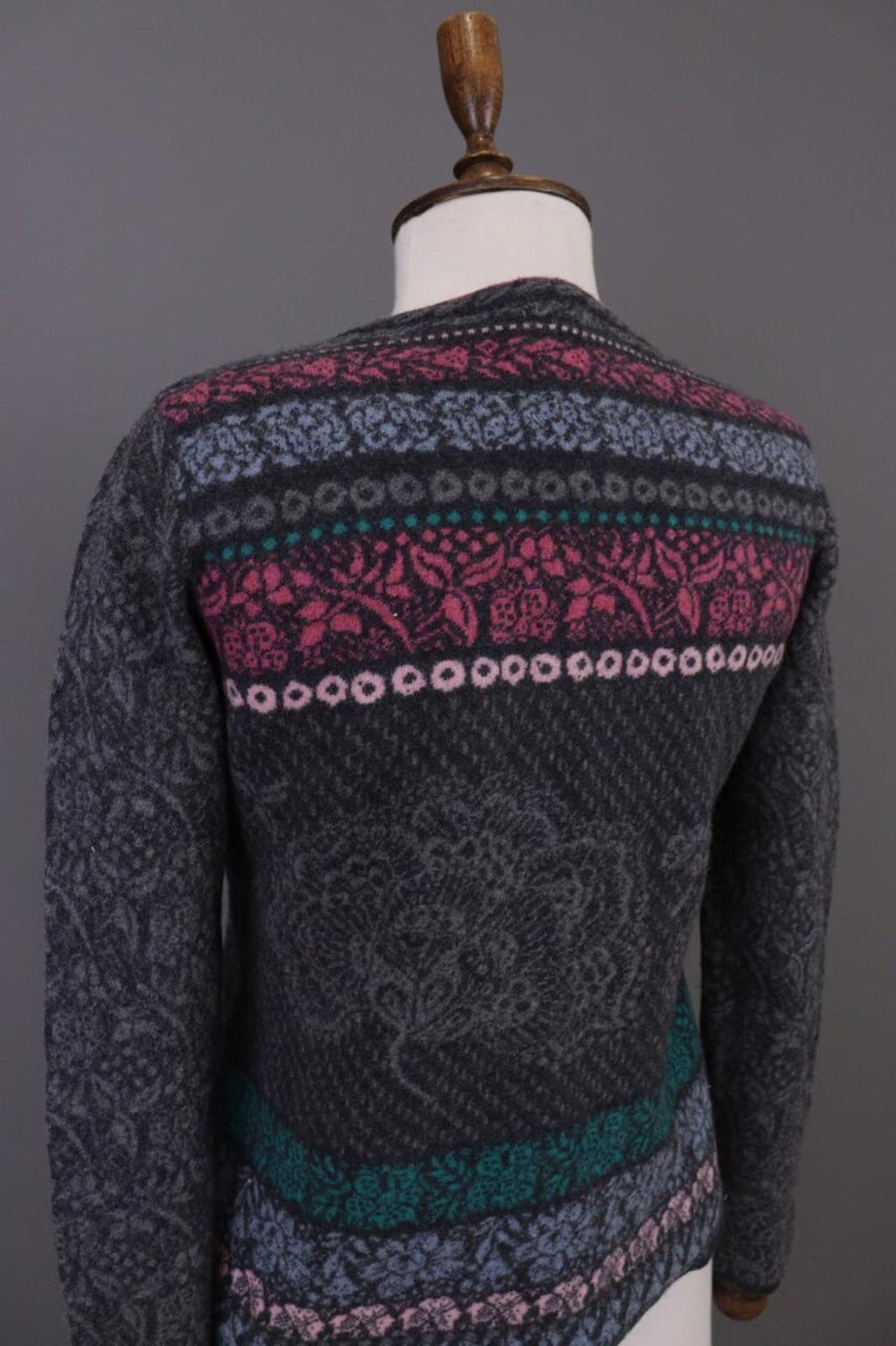 IVKO Multicolor Floral Jacquard Wool Knit Jumper Sweater – Size M / 38