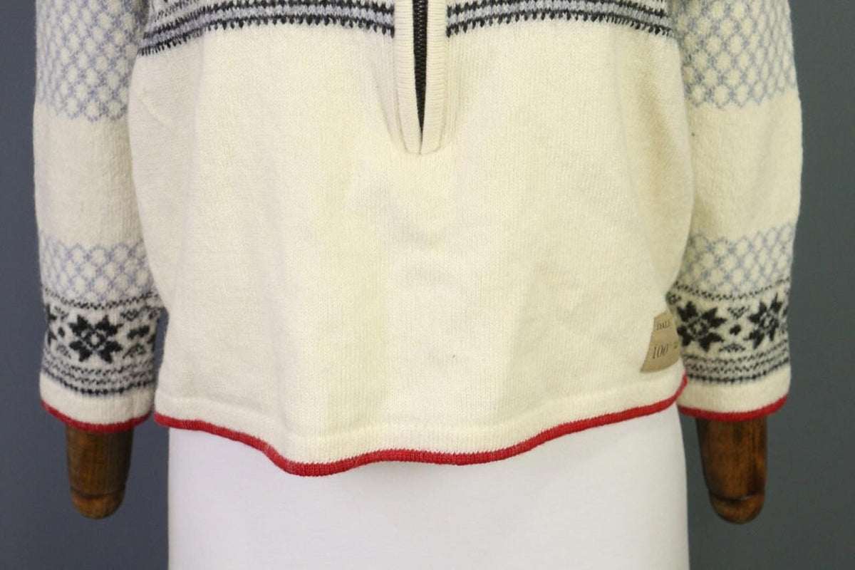 DALE OF NORWAY Beige Snowflakes 1/4 Zip Knit Ski Sweater – Size M