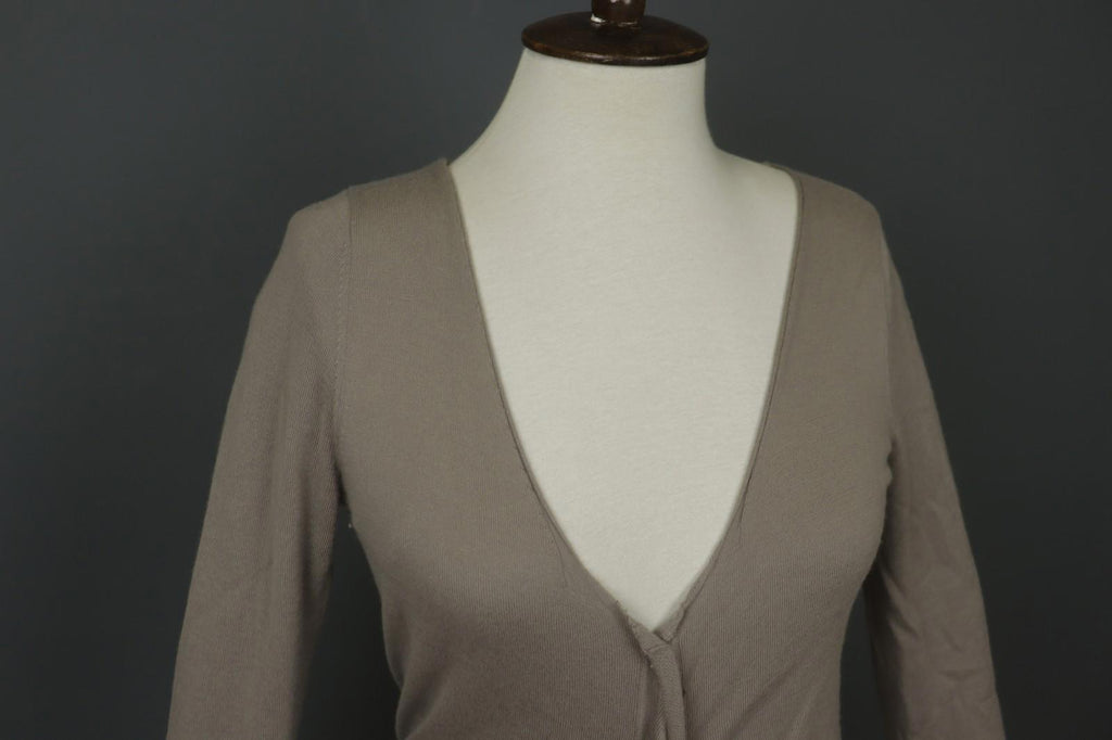 MARITHE FRANCOIS GIRBAUD Gray Cashmere Knit Button Front Cardigan Sweater Sz 38