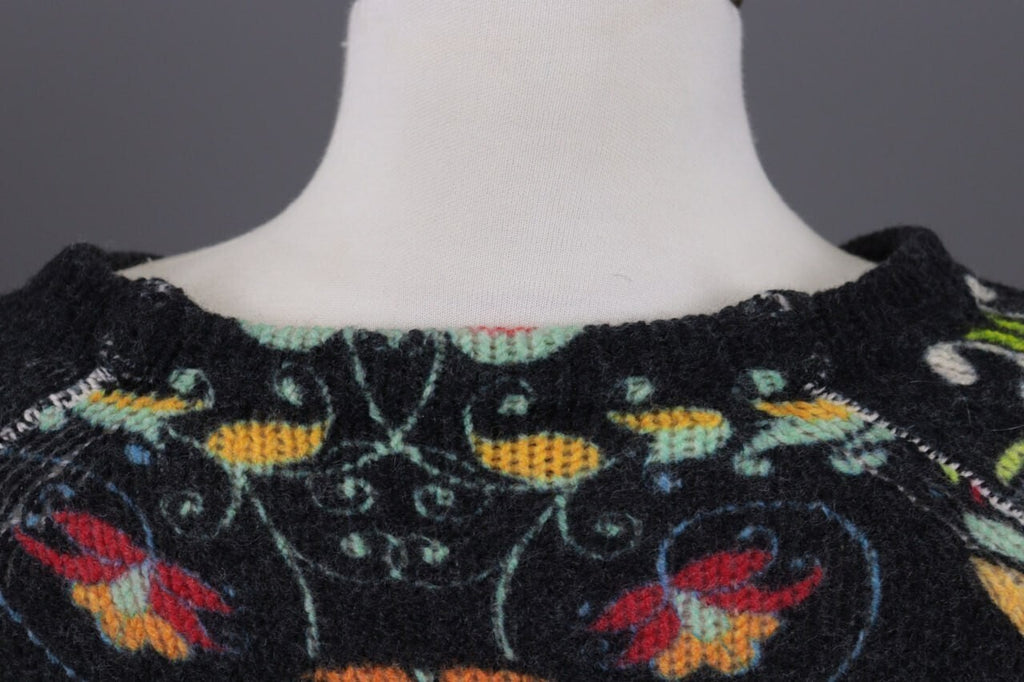 Princess Goes Hollywood Gray Floral Wool Cropped Knit Sweater – Size 36 / M
