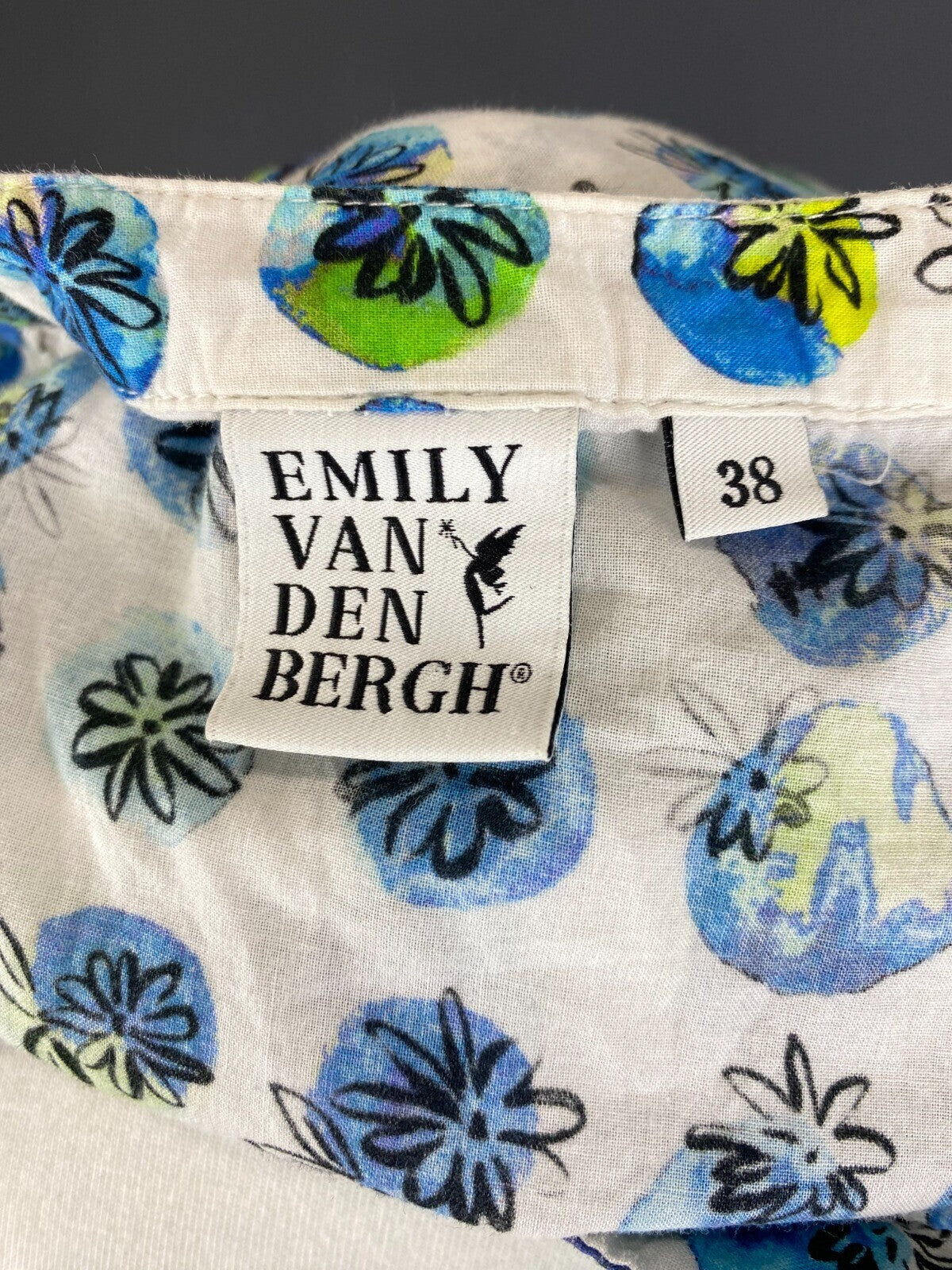 Emily Van Den Bergh Multicolor Henley Floral Long Sleeve Shirt – Size S US 6 EU 38