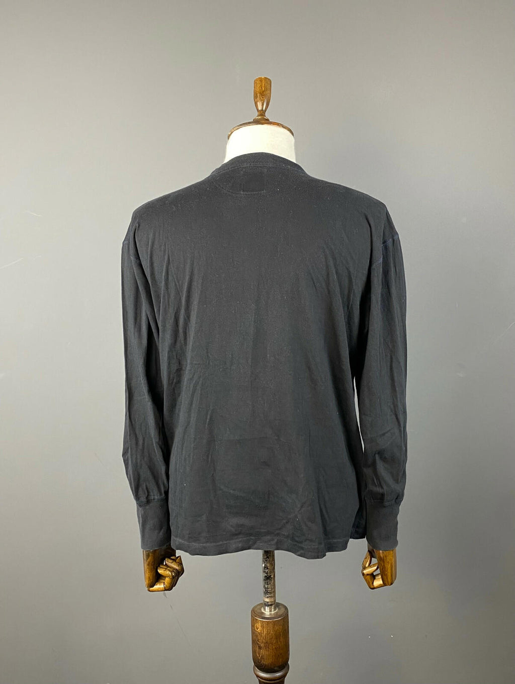 Vintage Men BEST COMPANY Black Button Long Sleeve T-Shirt – Size L