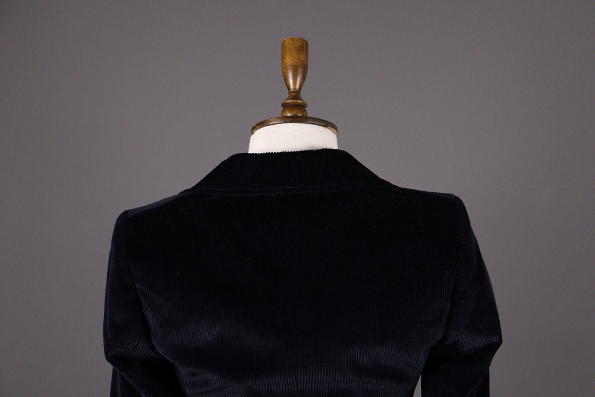 Weekend Max Mara Black Corduroy Two Button Blazer Jacket – Size I 38 / GB 6