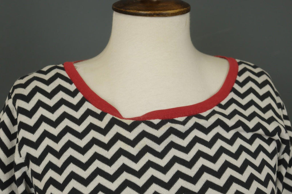 WEEKEND MAX MARA Multi Striped Knitted Long Sleeve Round Neck Sweater – Size XL