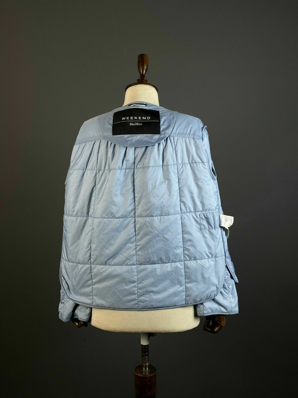 Weekend Max Mara Blue Quilted Nylon Jacket – Women's GB 8 / F 38 / USA 6